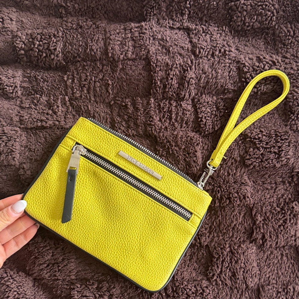 Steve Madden Lime Wristlet Clutch
